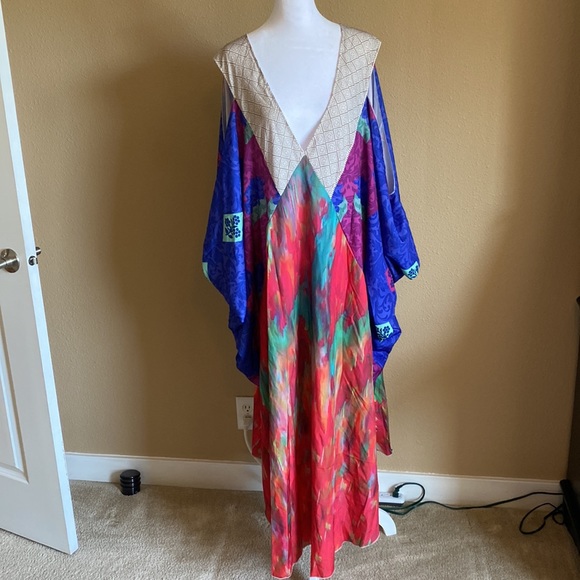 Bohemian Vacation Printed Kaftan Dress - Picture 2 of 6